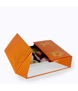 Coffret (C)