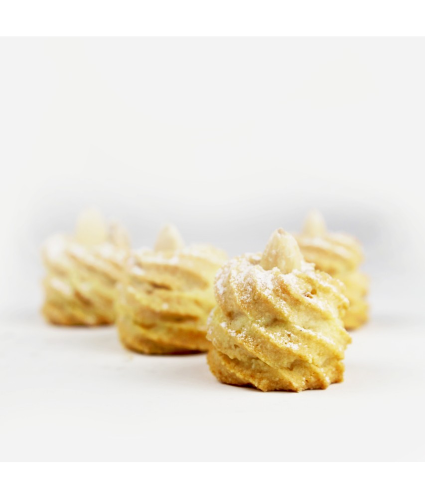 Petit four amande